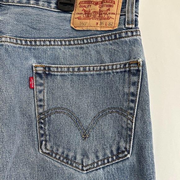 Vintage Levi’s 550 Jeans Men’s 36x32 Blue Relaxed Fit Baggy Denim 90s Distressed - Picture 8 of 14